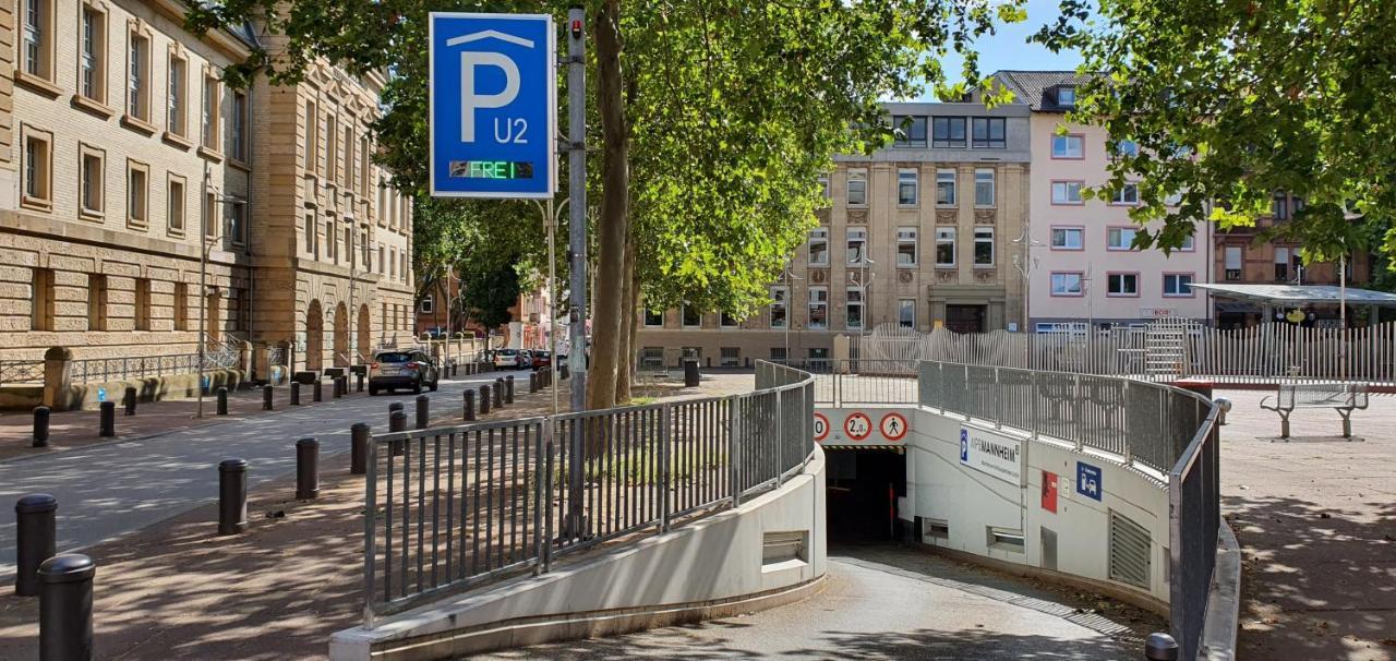 Sonniges Zimmer Mit Balkon Im Herzen Mannheims Exterior foto