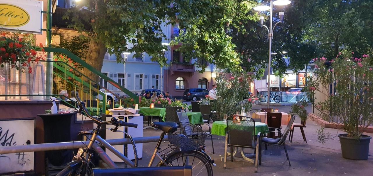 Sonniges Zimmer Mit Balkon Im Herzen Mannheims Exterior foto